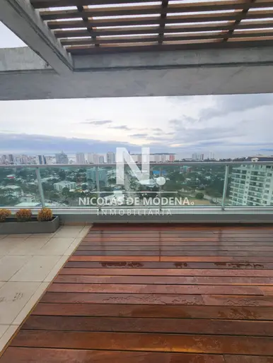 Penthouse de 2 dormitorios en venta en torre nueva con amenities.