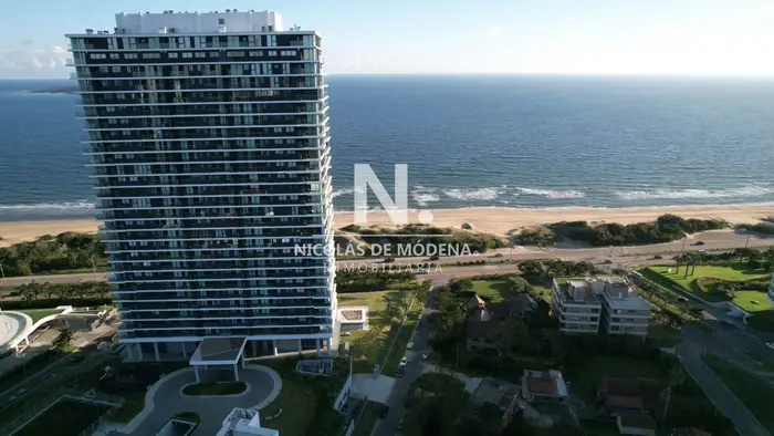 Espectacular departamento de 4 suites en venta frente al mar. Venetian Luxury