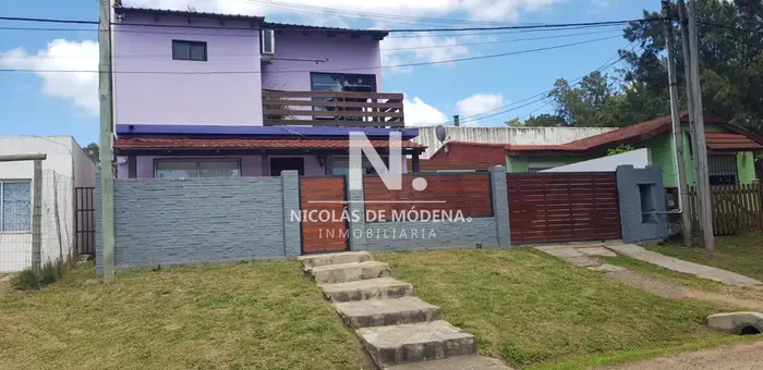 Casa de 4 dormitorios en venta en Barrio San Gabriel, Maldonado
