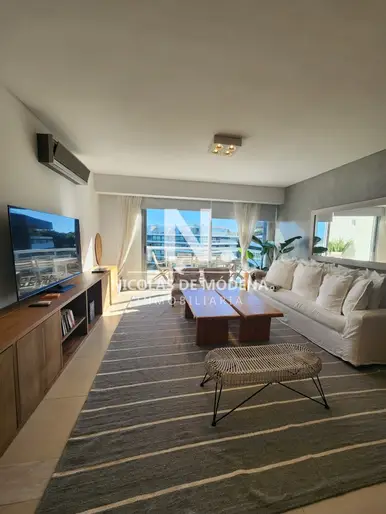 Apartamento pent house en Brava 28, penhtouse, 2 dormitorios. Playa brava