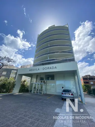 Departamento en venta con vista al mar.
