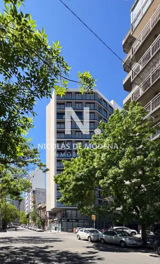 Apartamento en venta de 2 dormitorio en zona Tres Cruces ideal para renta.
