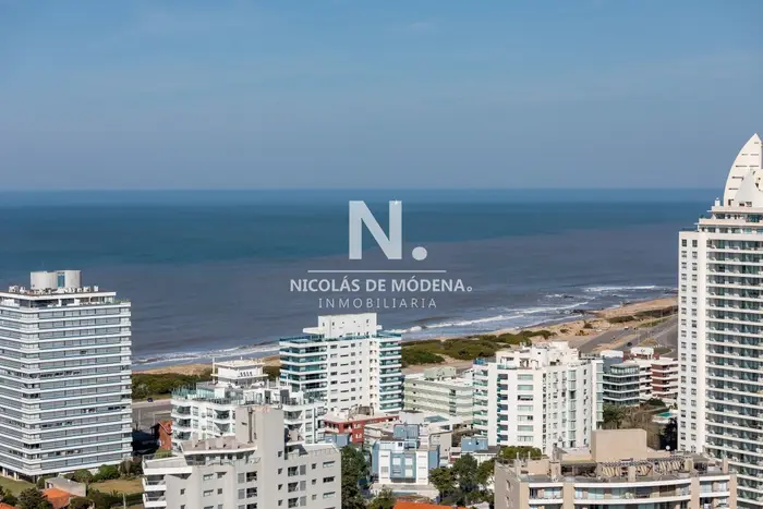 Penthouse en Venta de 3 dormitorios en Torre One , Punta del este , Playa Brava