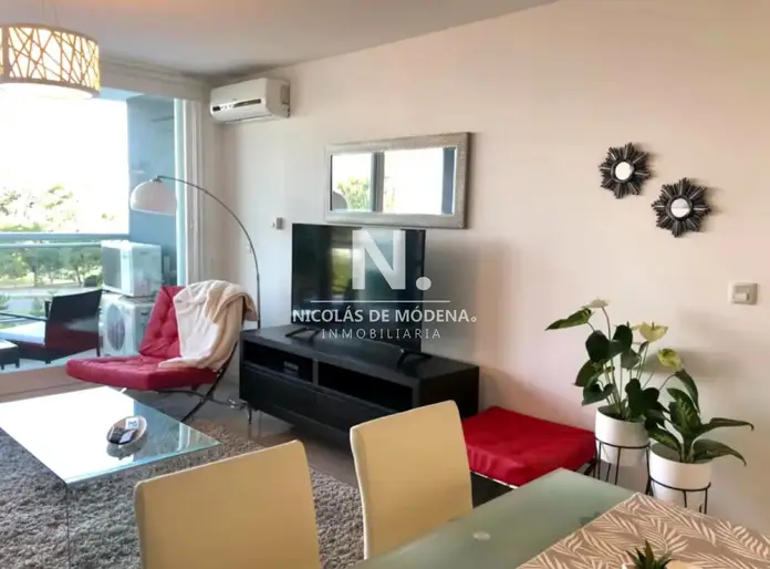 Departamento de 1 dormitorio en venta en Torre One II a metros del mar