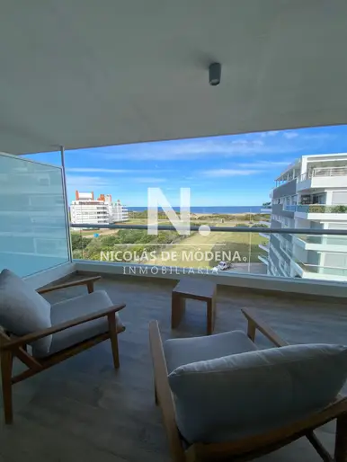 Alquiler 2 dormitorios en primera linea Playa Brava Punta del Este
