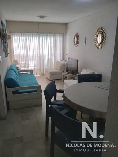 Aapartamento de 2 dormitorios en Peninsula Punta del Este.