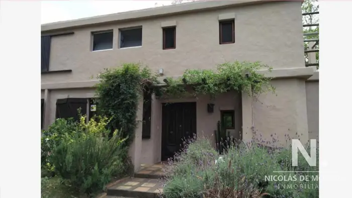 Casa de 4 dormitorios en La Barra, El Tesoro con pileta