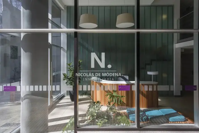 Venta Local Comercial con muy buena Renta en Cordón - Montevideo.