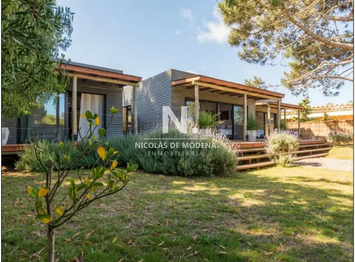 Alquiler de casa de 5 dormitorios en suite en Arenas de José Ignacio