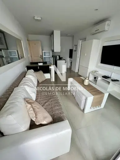 Vende Departamento de 1 dormitorio en venta proximo al mar en Punta del Este