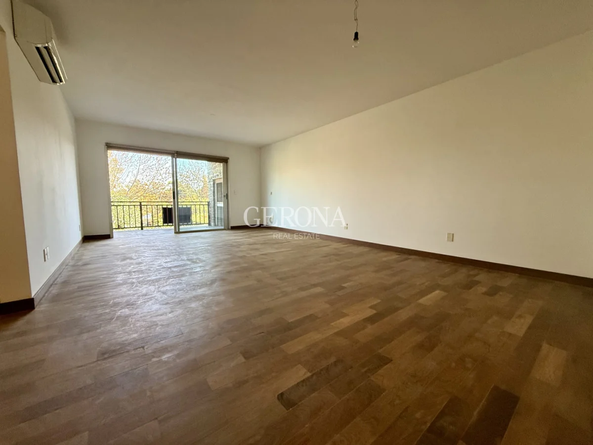 Apartamento en Carrasco, propiedad 274278 -Imagen 2