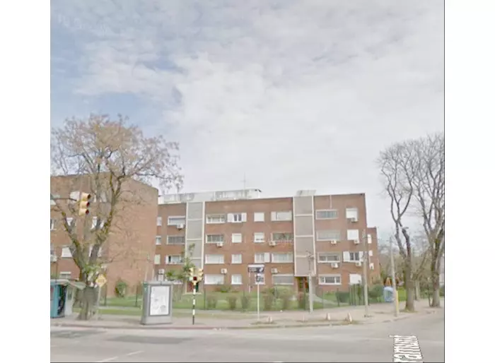 Alquiler Apartamento 3 dormitorios 1 baño luminoso amplio Mercado Modelo Villa Española