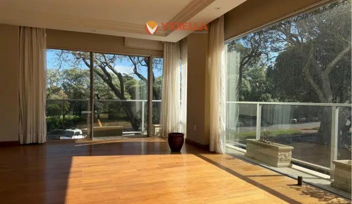Apartamento en venta 3 dormitorios + Servicio c/ garaje triple en el  Golf