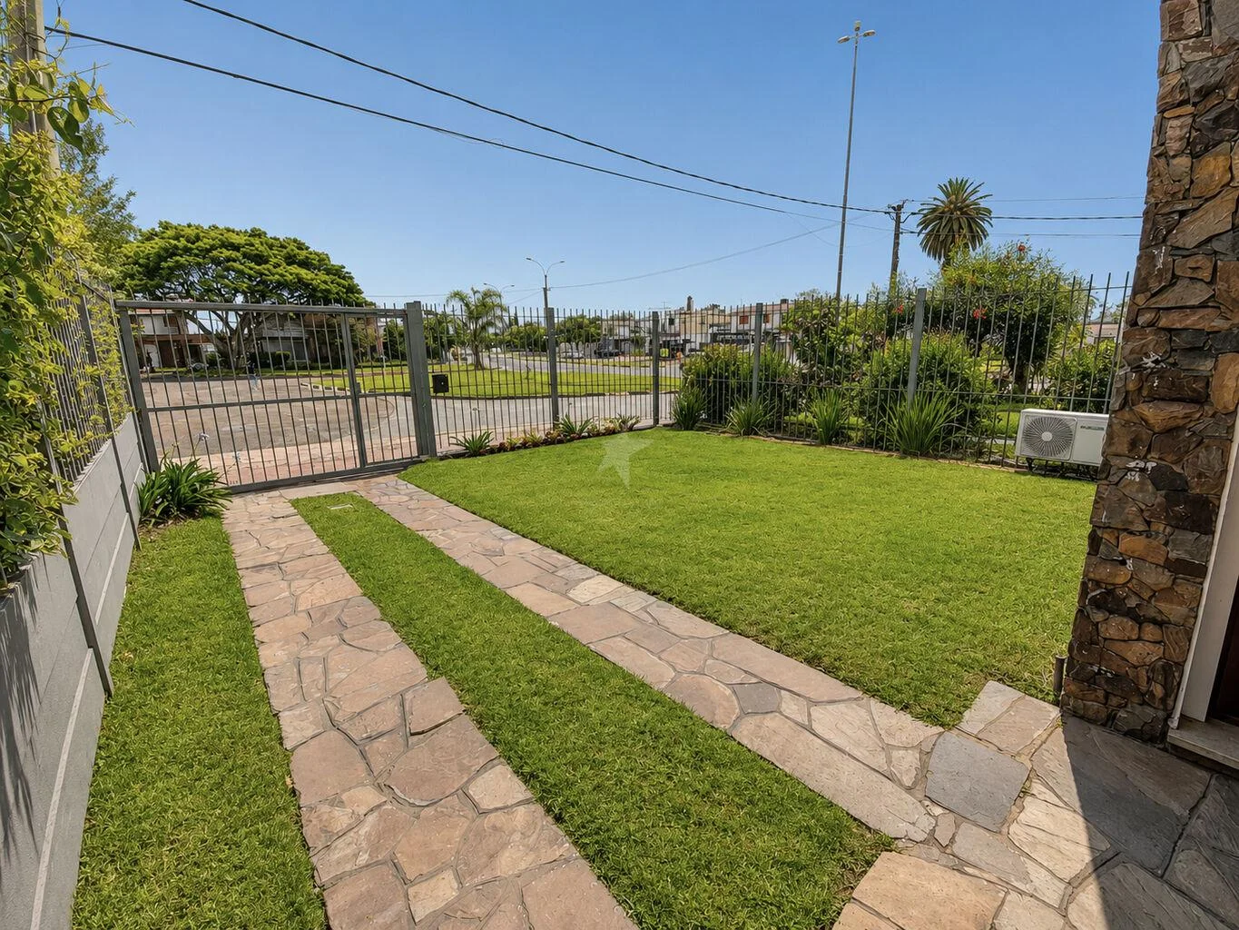 Casa en Carrasco, propiedad 284830 -Imagen 1