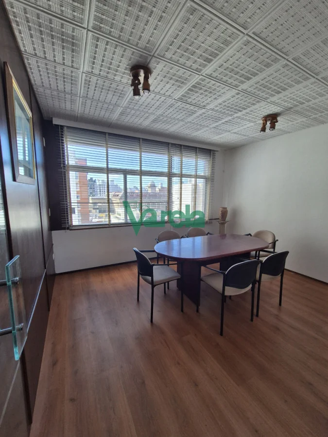 Oficina en Cordón, propiedad 274359 -Imagen 1