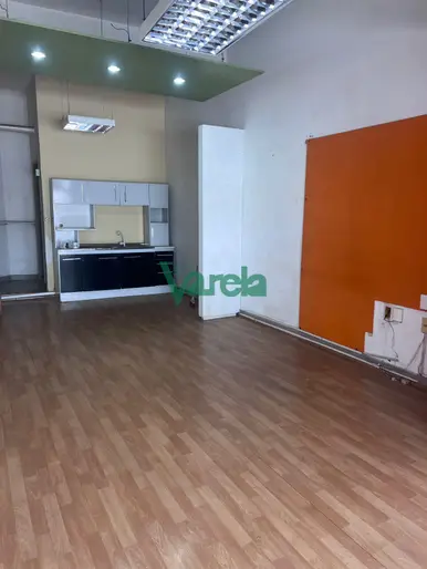 Venta Local Comercial con renta  Ciudad Vieja