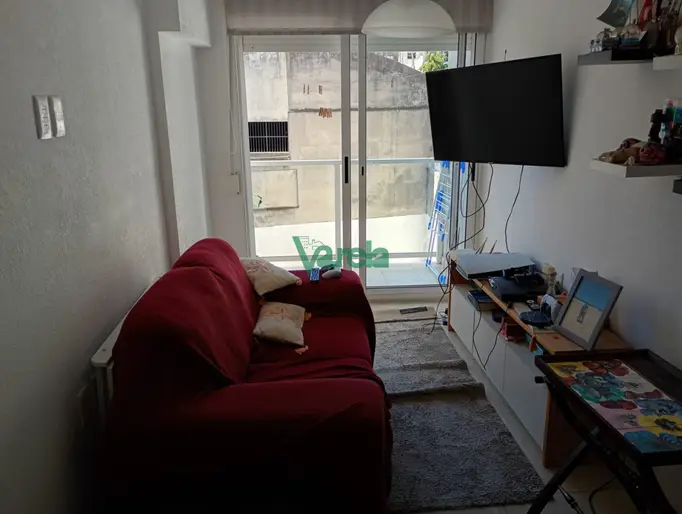 Venta apto Cordon, 2 dormitorios, 6to piso ascensor, parrillero