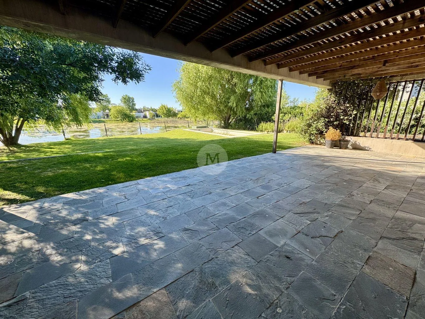 Casa en Lomas de la Tahona, propiedad 241250 -Imagen 1