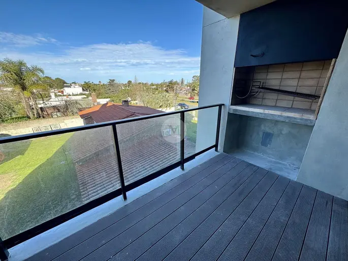 Venta apartamentos a estrenar de 2 dormitorios con terraza y parrillero en San Jose de Carrasco edif