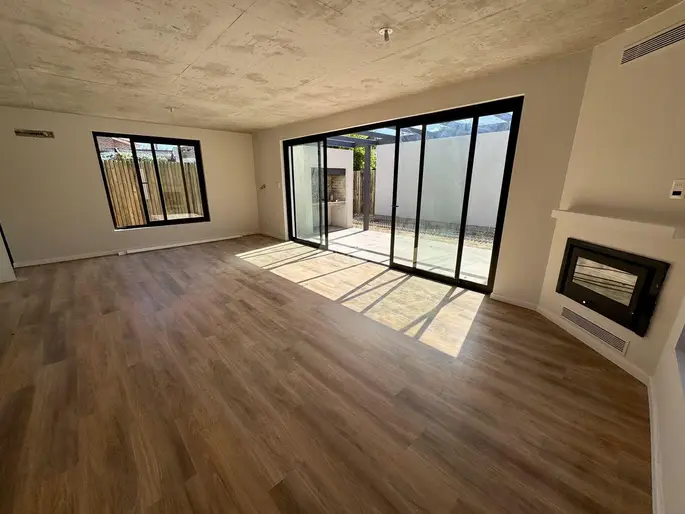 Venta casas a estrenar de 3 dormitorios en Barra de Carrasco