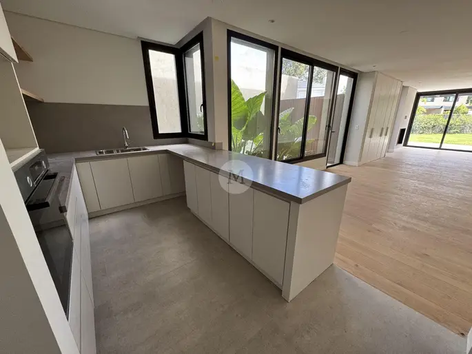 Casa en venta de 3 dormitorios a estrenar en San Nicolas Carrasco