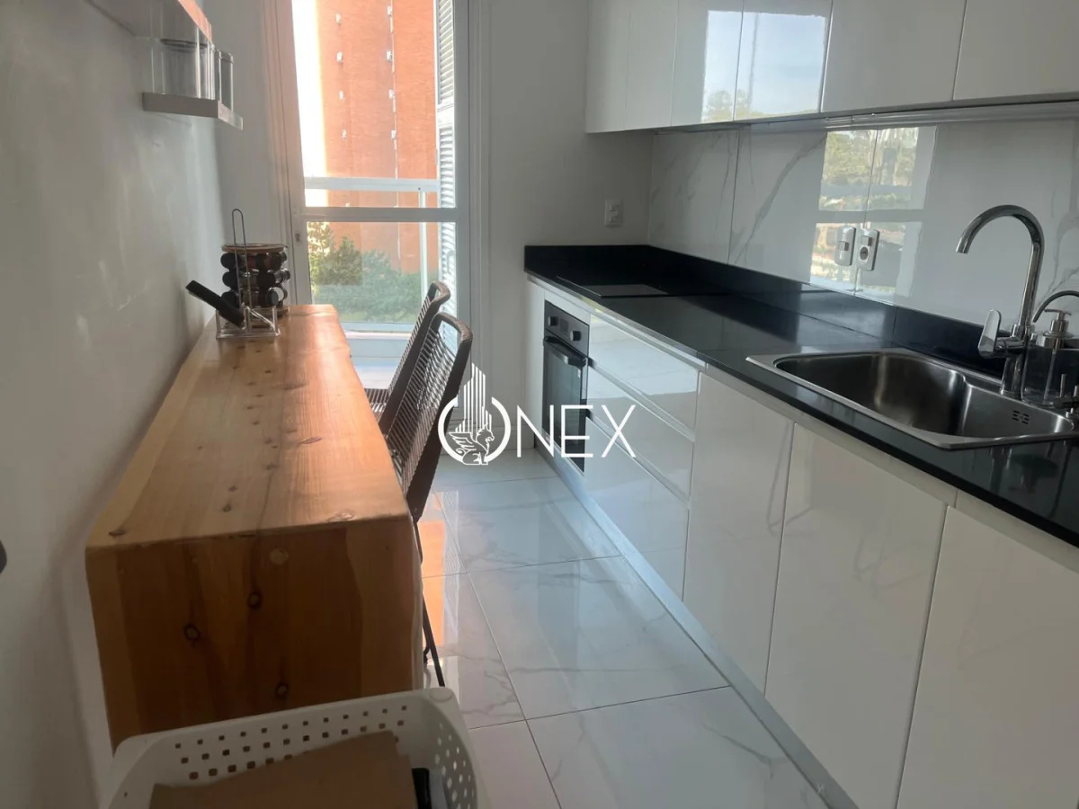 Apartamento en Playa Mansa, propiedad 266728 -Imagen 12