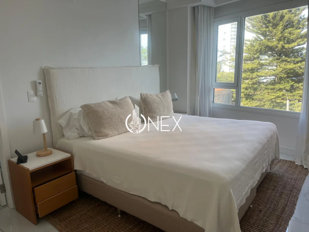Apartamento en Playa Mansa, propiedad 266728 -Imagen 16