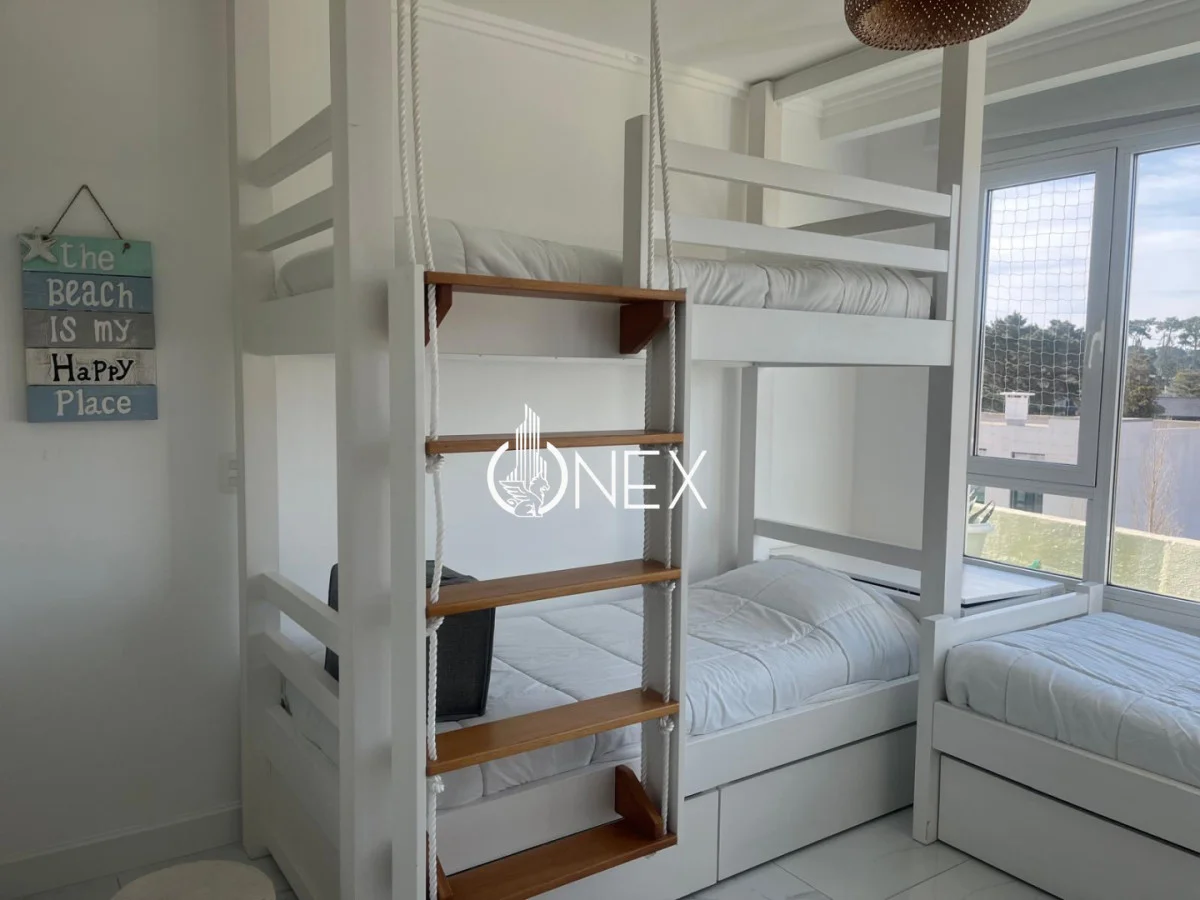Apartamento en Playa Mansa, propiedad 266728 -Imagen 25