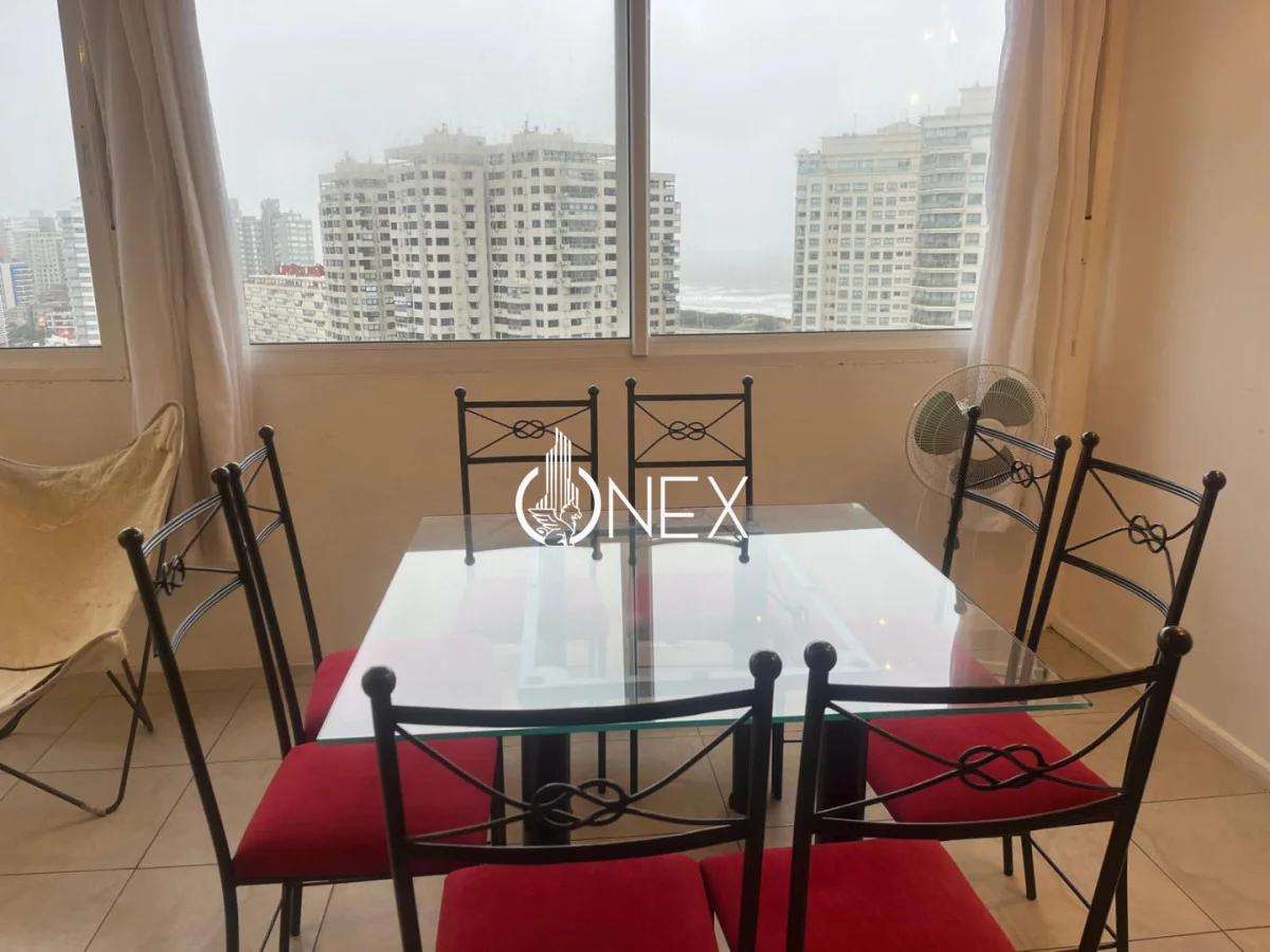 Apartamento en Playa Mansa, propiedad 266884 -Imagen 5