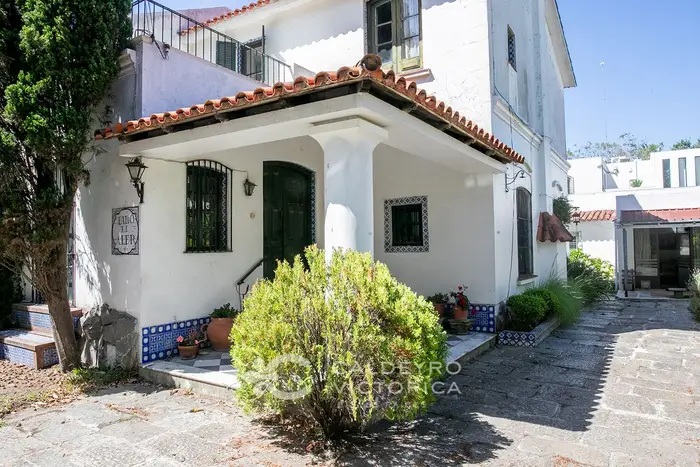 Casa en venta en Carrasco 10137, Ideal empresa, con 3 dormitorios