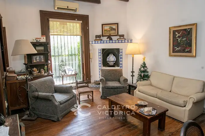 Casa en alquiler en Carrasco 10137, Ideal empresa, con 3 dormitorios