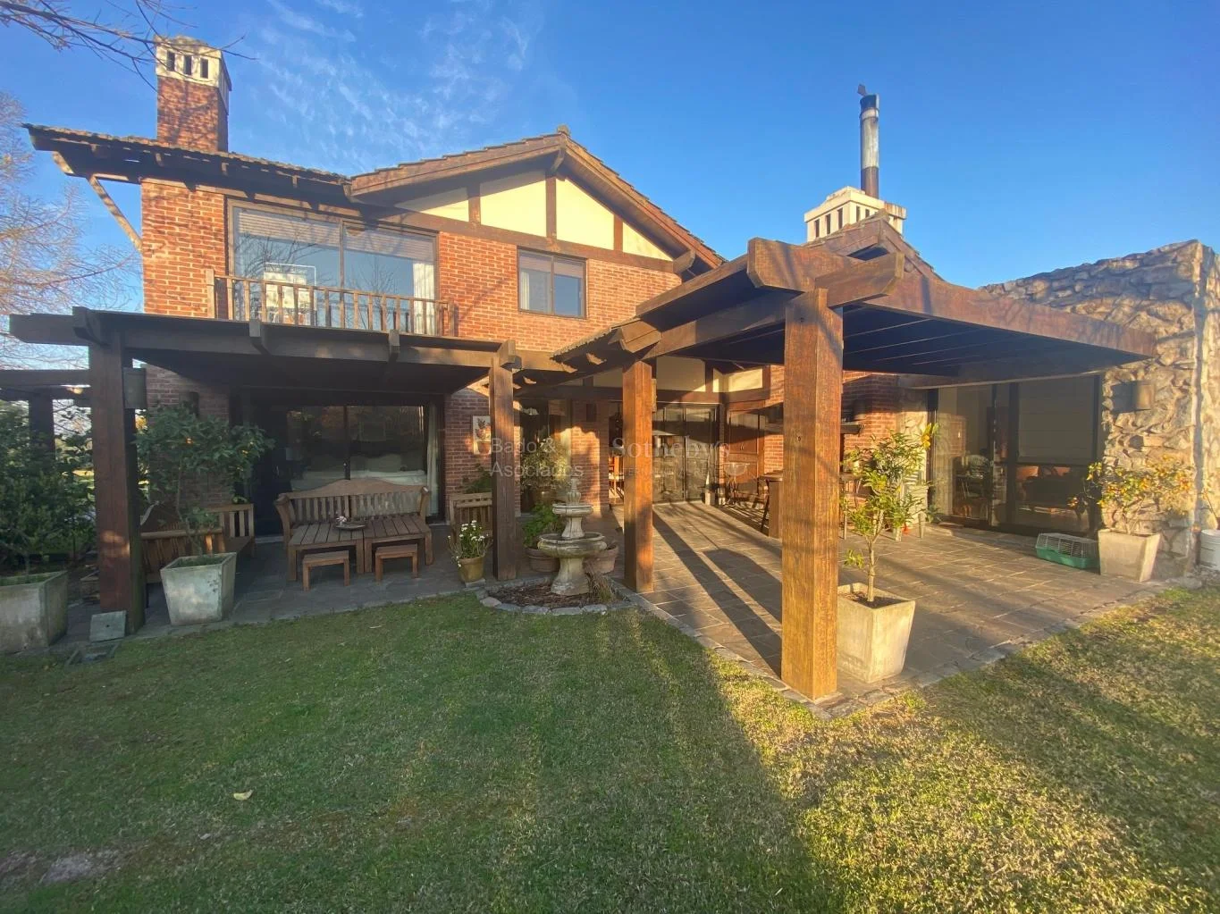 Casa en Lomas de la Tahona, propiedad 254748 -Imagen 1