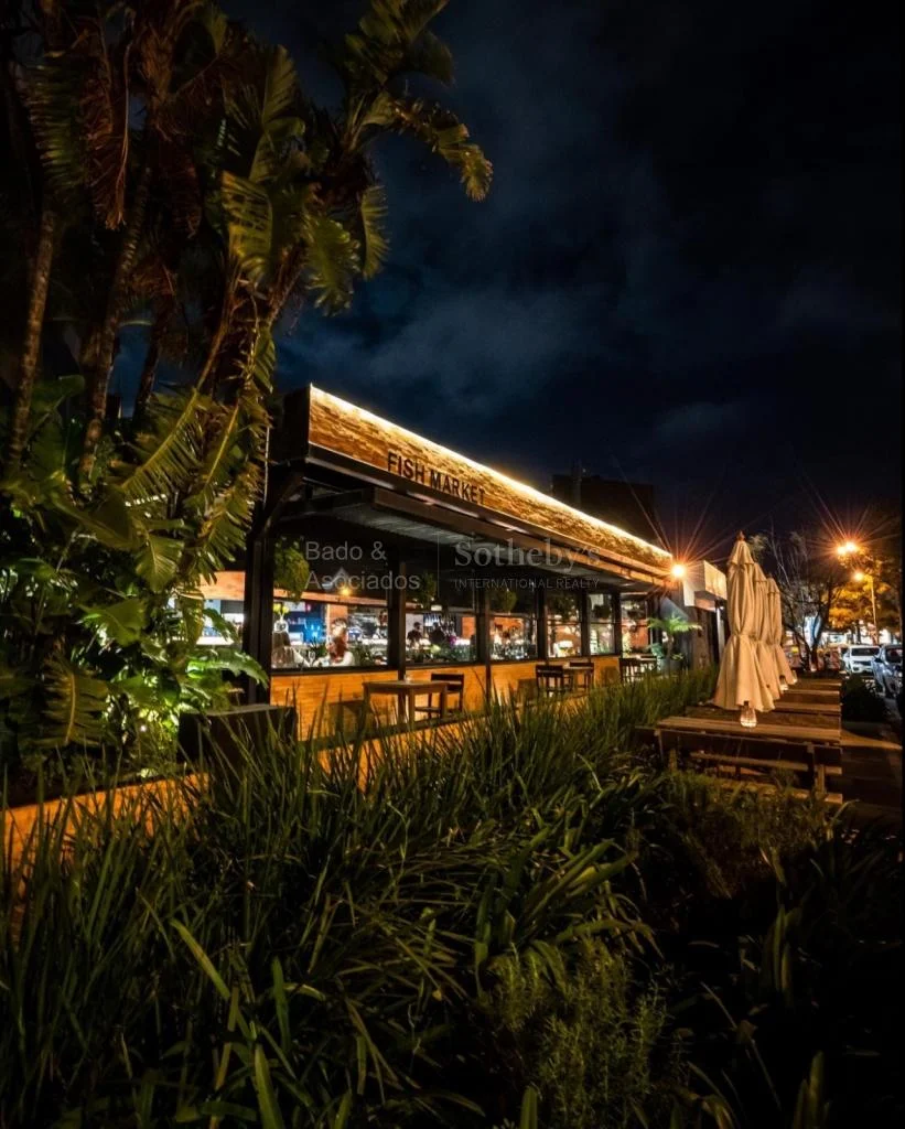 Local en Carrasco, propiedad 254773 -Imagen 1