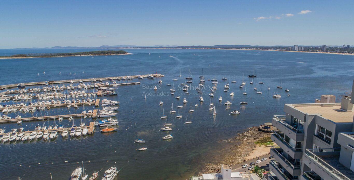Apartamento en Puerto, propiedad 274802 -Imagen 1
