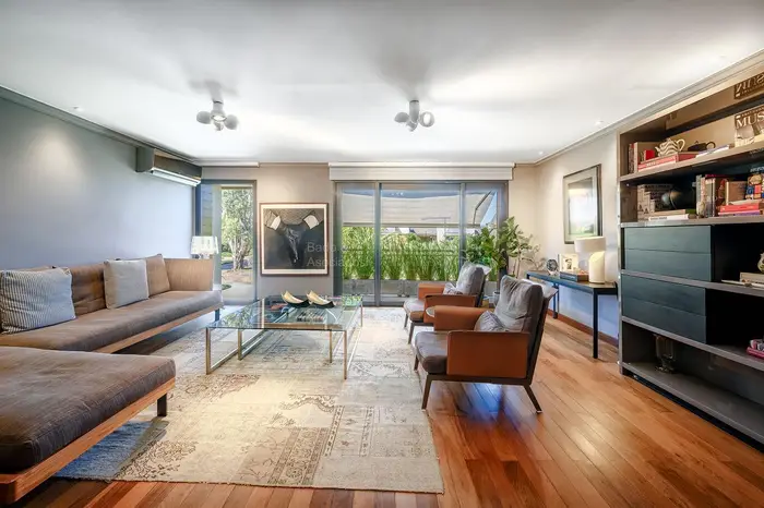 Exclusivo apartamento Carrasco – Elegancia, Confort y Privacidad