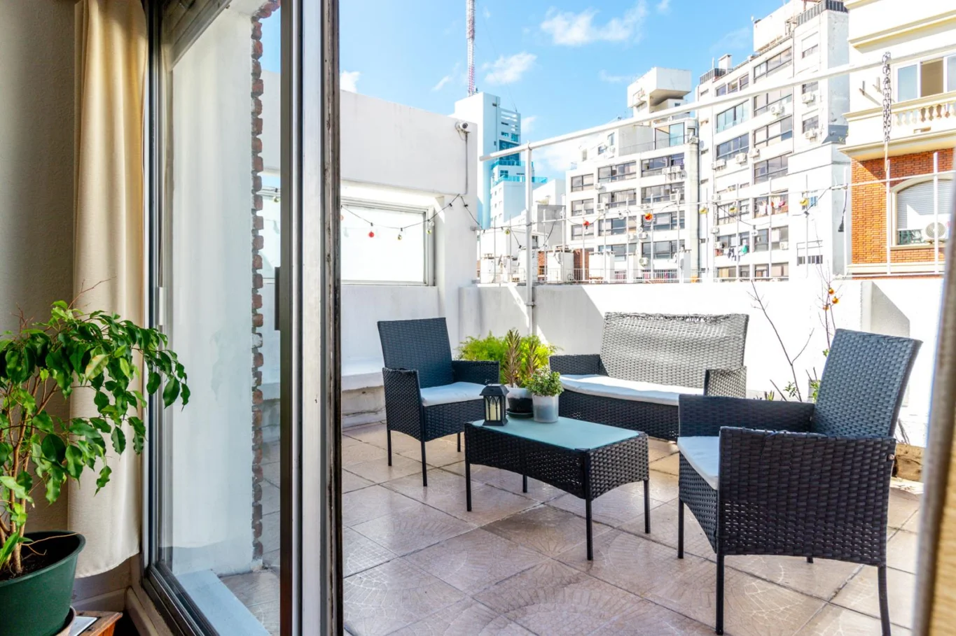 Apartamento en Tres Cruces, propiedad 297077 -Imagen 5