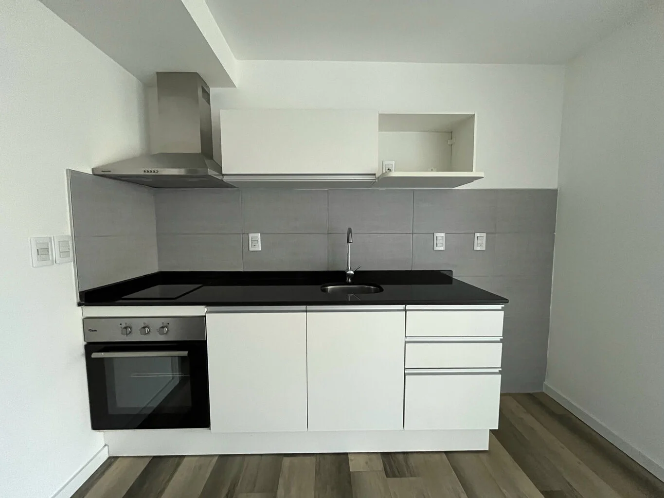 Apartamento en Cordón Sur, propiedad 273572 -Imagen 2