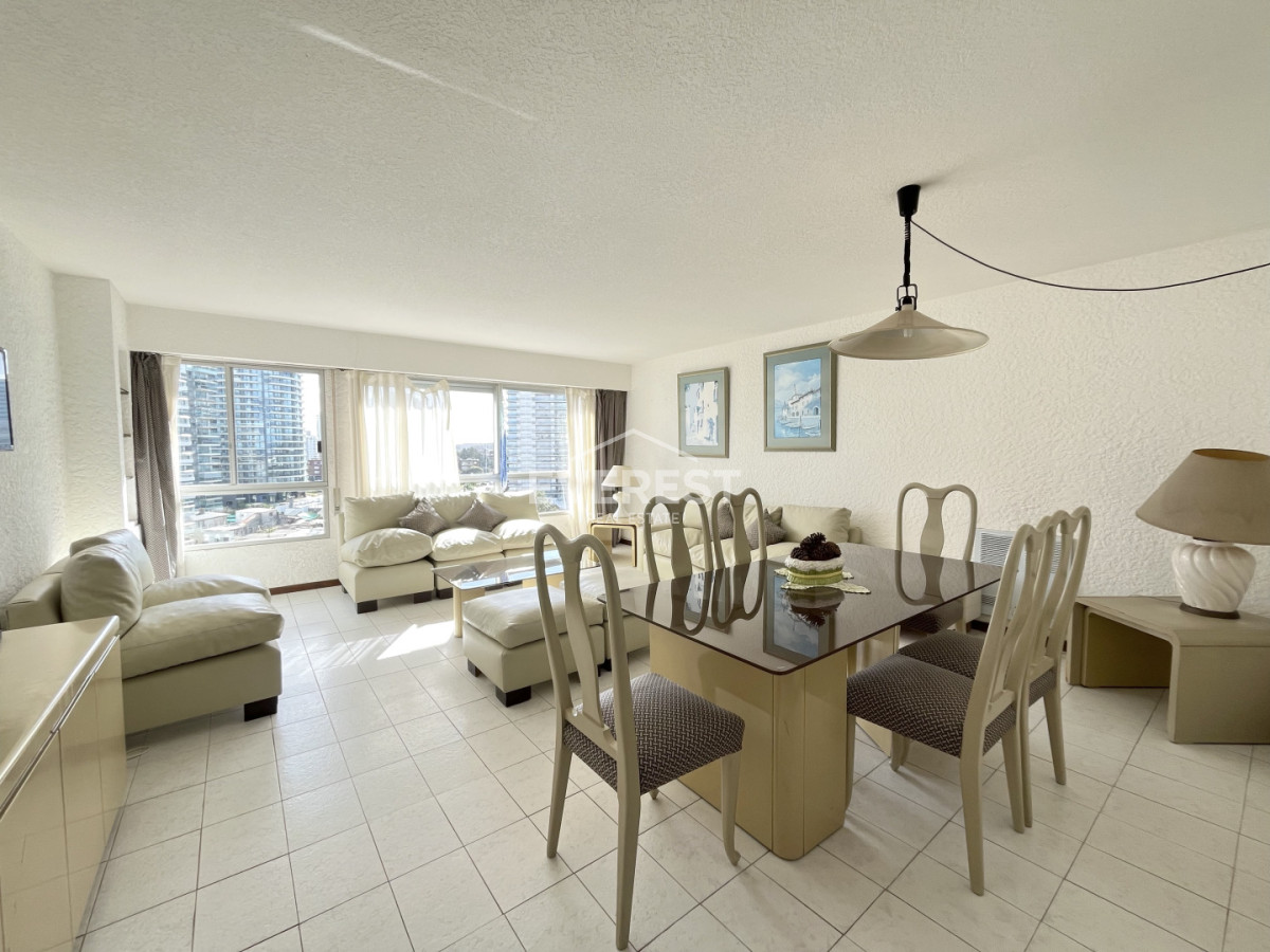 Apartamento en Playa Brava, propiedad 267843 -Imagen 1
