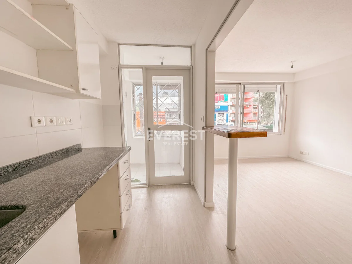Apartamento en Tres Cruces, propiedad 301169 -Imagen 10