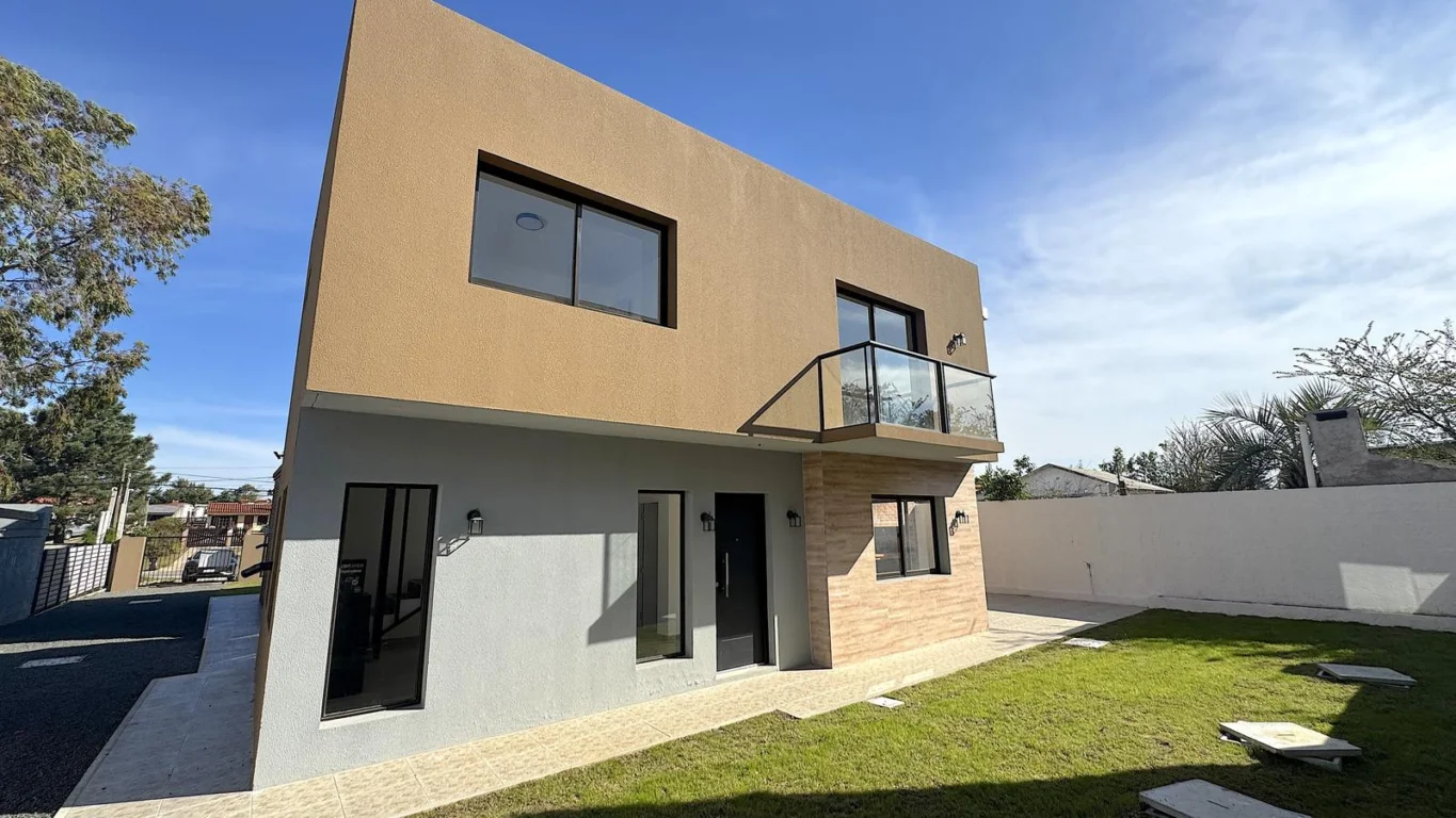 Casa en Lomas de Solymar, propiedad 290952 -Imagen 2