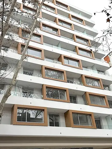 Apartamento Venta 2 Dormitorios Garaje Barbacoas Centro