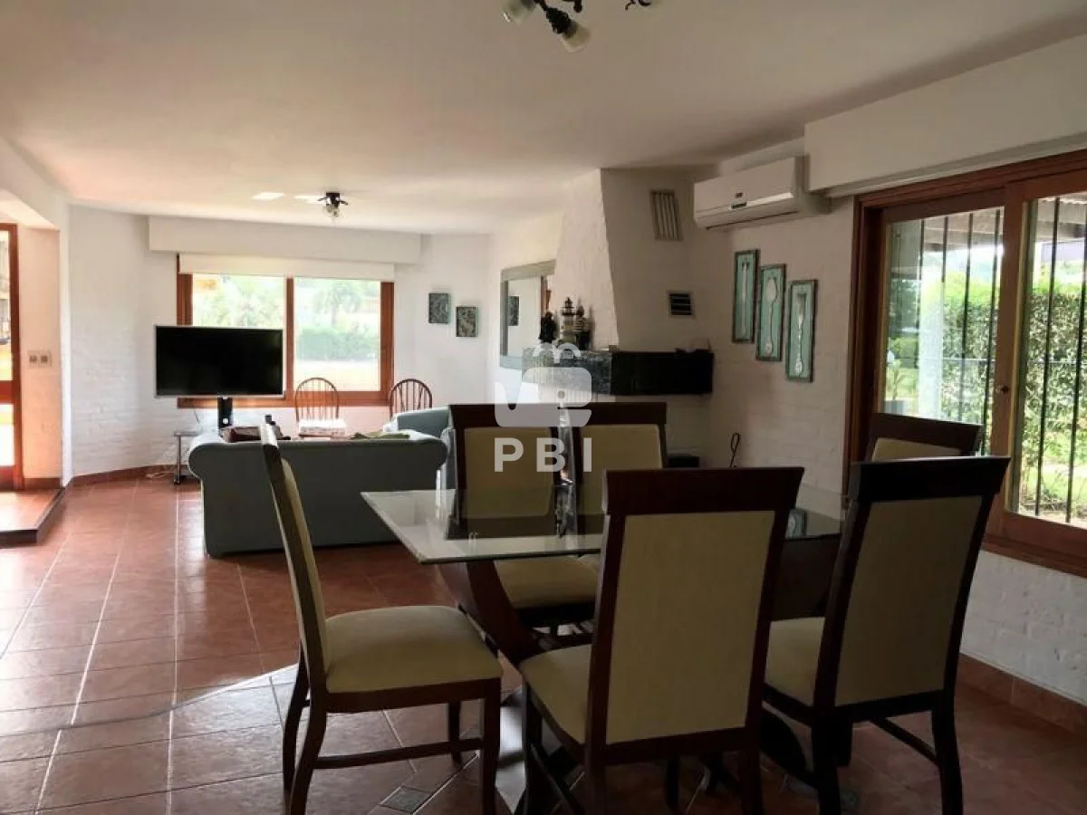 Casa en Solanas, propiedad 122096 -Imagen 3