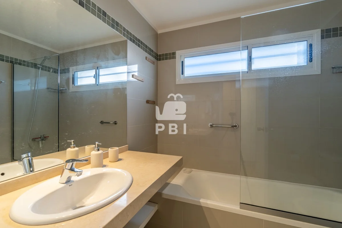 Casa en Solanas, propiedad 128282 -Imagen 16
