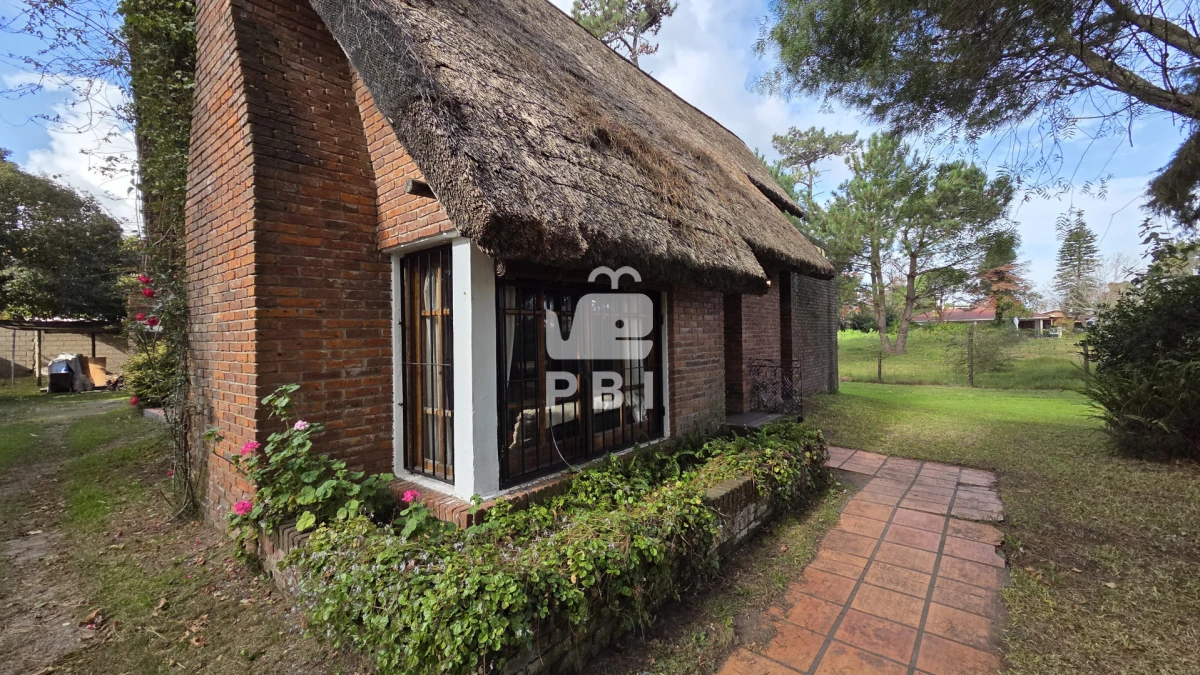 Casa en Pinares, propiedad 274468 -Imagen 2