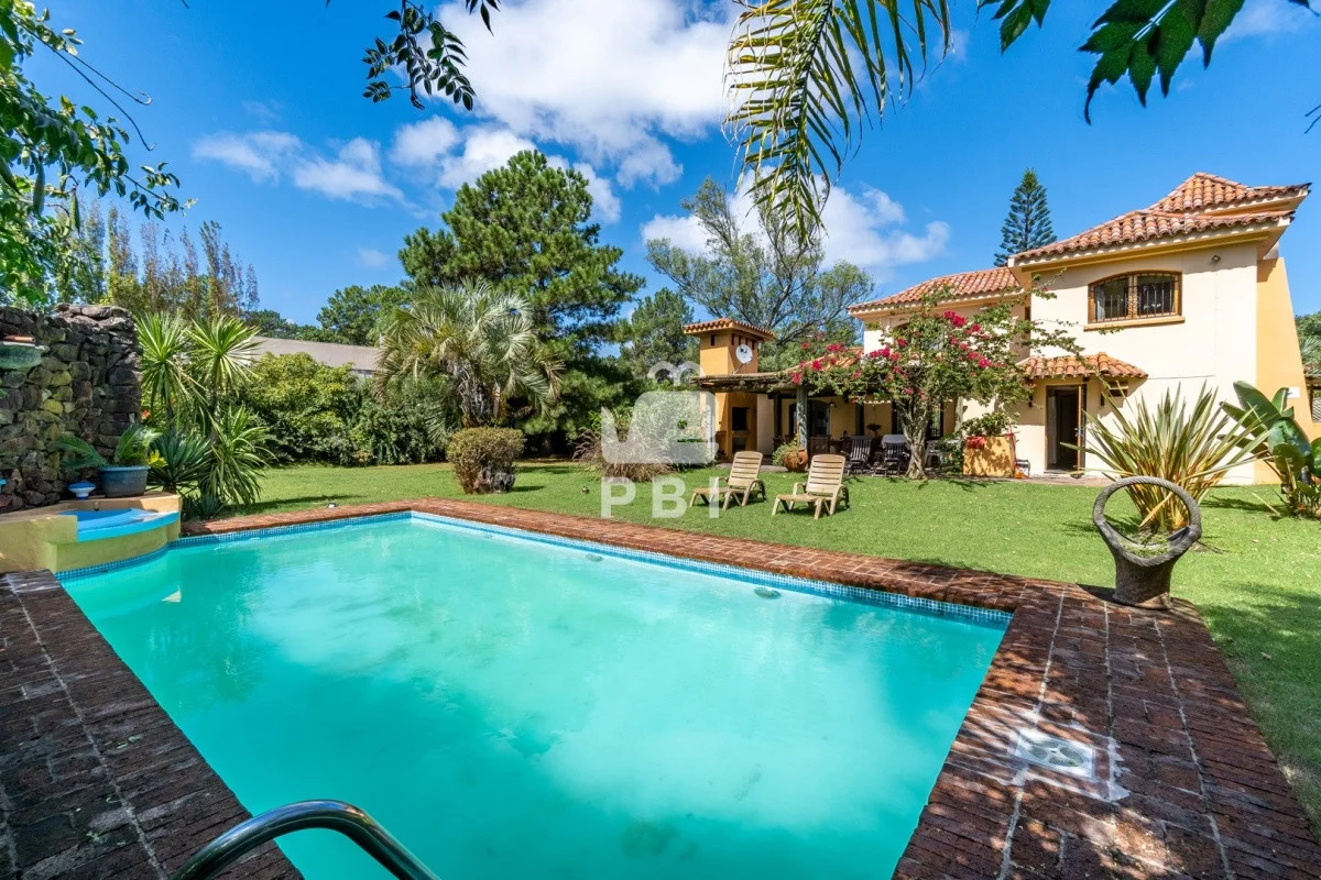 Casa en Solanas, propiedad 62374 -Imagen 1