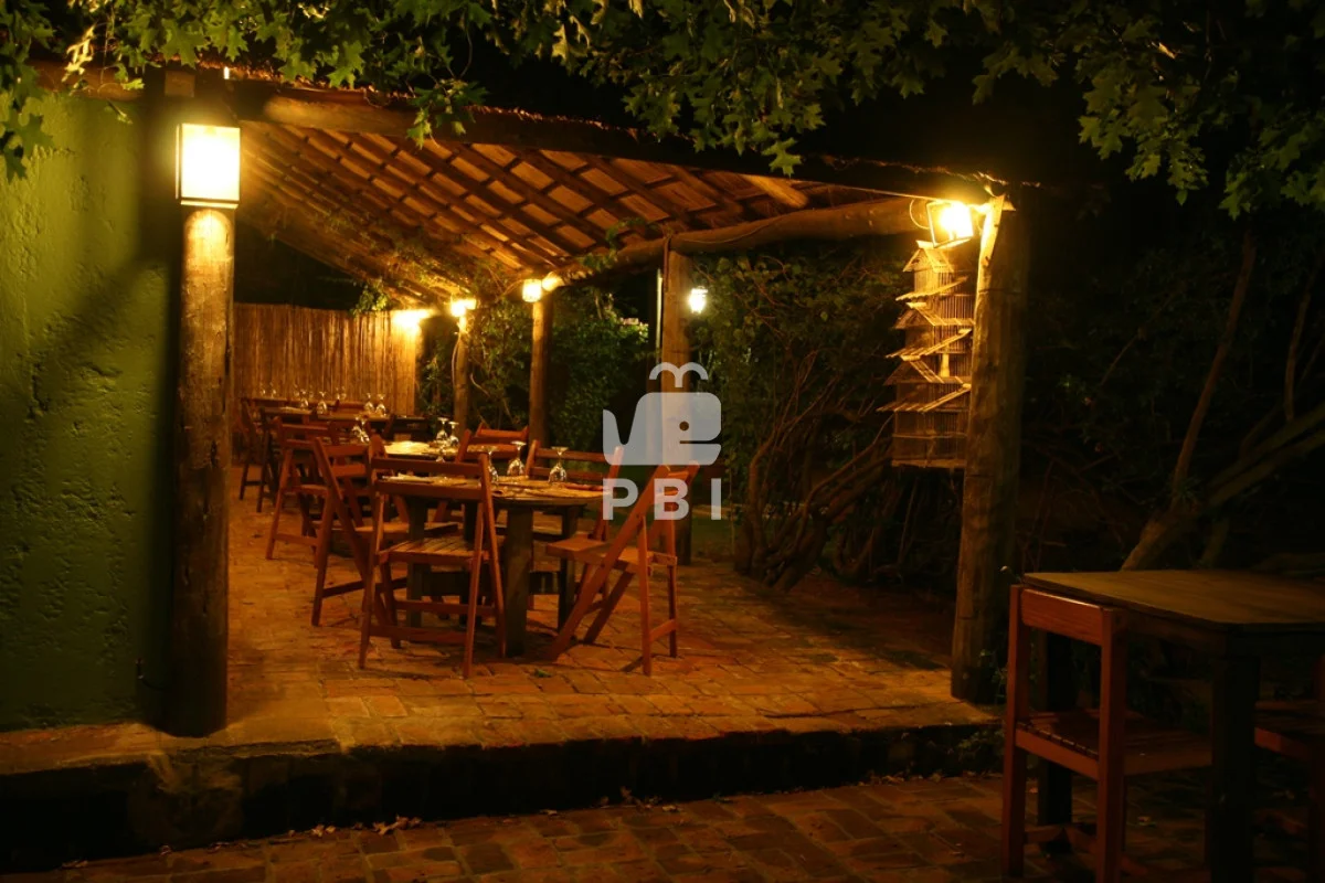 Local en Punta Ballena, propiedad 89421 -Imagen 12