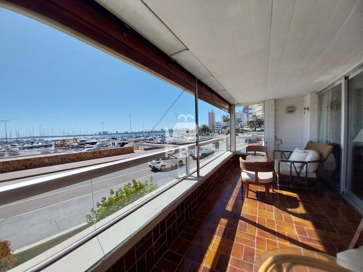 Apartamento en Puerto, propiedad 99230 -Imagen 1