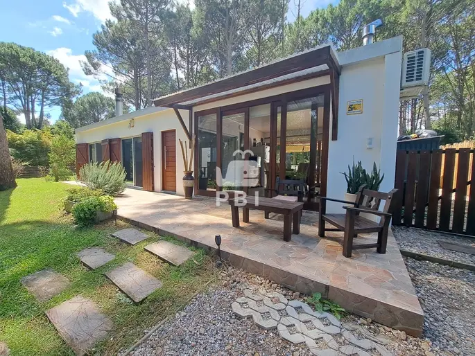 Casa 2 DORMITORIOS en Club del Lago, Punta Ballena - Ref : PBI13505