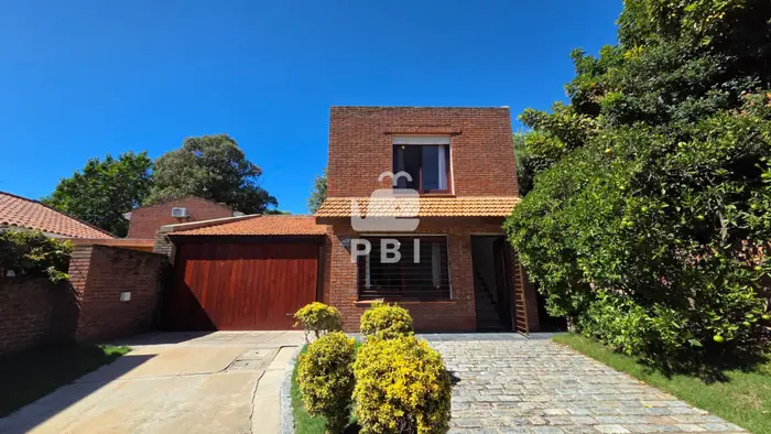Casa 3 dormitorios en Punta del Este - Ref : PBI15770