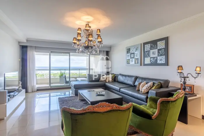 Espectacular apartamento en venta 3 suites y dependencia, Playa Brava.  - Torre lobos - Ref : PBI12876